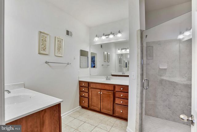 9433 STONEWALL RD, Manassas, VA 20110