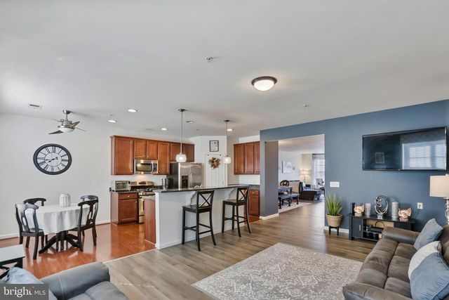 9433 STONEWALL RD, Manassas, VA 20110