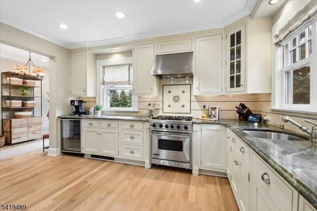 67 West Rd, Millburn Twp., NJ 07078