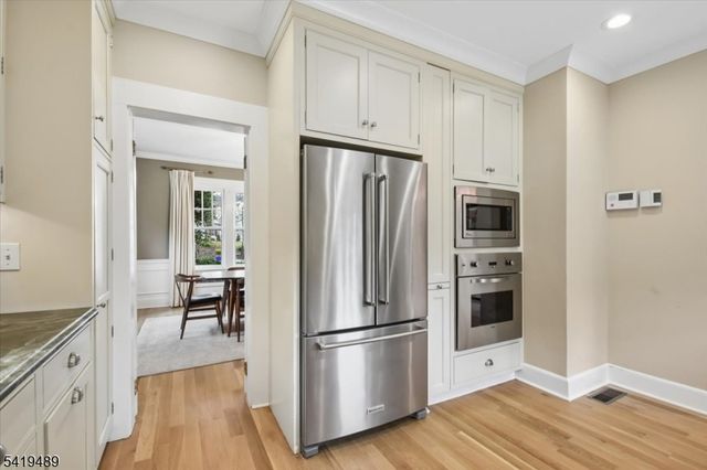 67 West Rd, Millburn Twp., NJ 07078