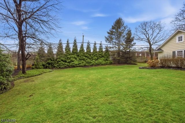 67 West Rd, Millburn Twp., NJ 07078