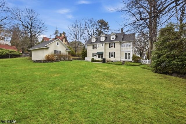 67 West Rd, Millburn Twp., NJ 07078