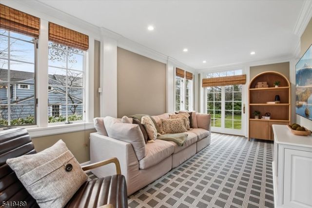 67 West Rd, Millburn Twp., NJ 07078