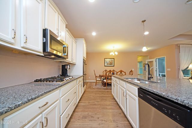 4711 Waves Point, Wilmington, NC 28412