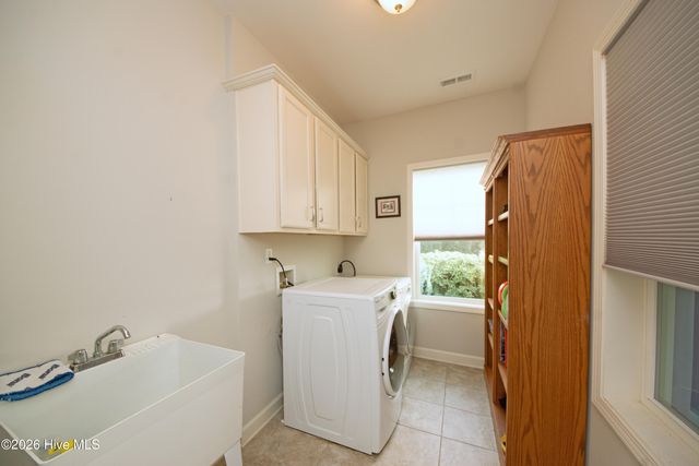 4711 Waves Point, Wilmington, NC 28412