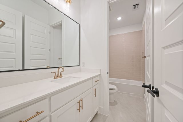 412 Caprock Lane, Reno, TX 76020