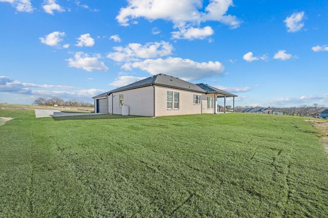 412 Caprock Lane, Reno, TX 76020