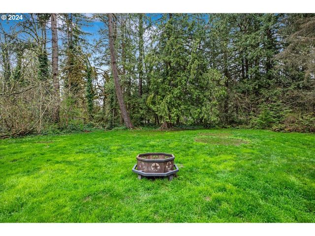 18389 S WINNIFRED Ave, Molalla, OR 97038