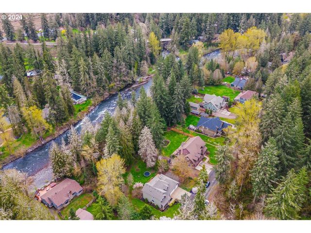 18389 S WINNIFRED Ave, Molalla, OR 97038