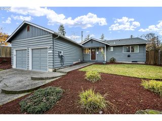 4020 PEARL St, Eugene, OR 97405