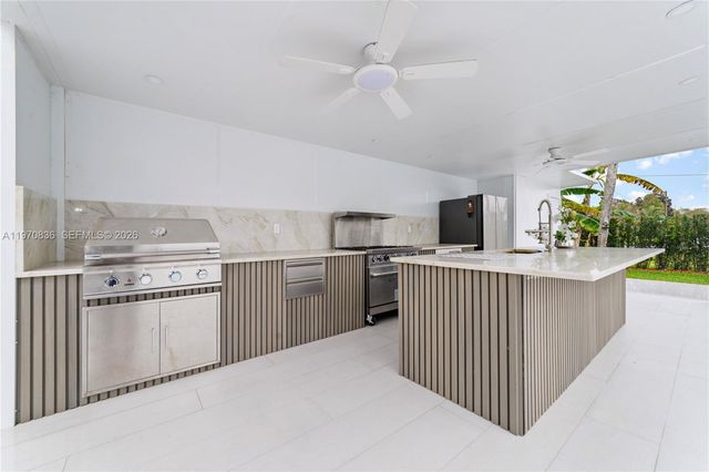 2651 SW 141st Ter, Davie, FL 33330