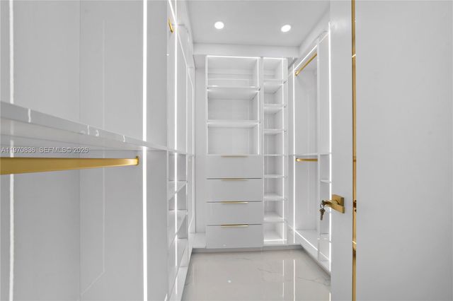 2651 SW 141st Ter, Davie, FL 33330