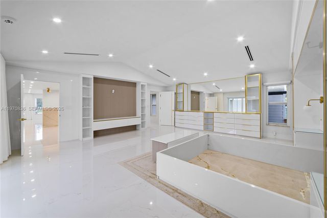 2651 SW 141st Ter, Davie, FL 33330