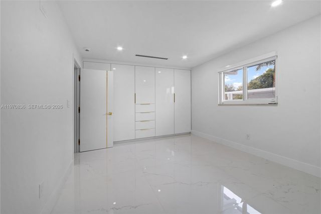 2651 SW 141st Ter, Davie, FL 33330