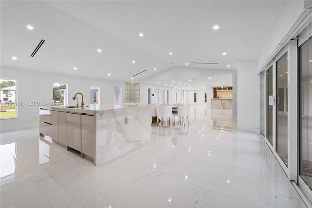 2651 SW 141st Ter, Davie, FL 33330