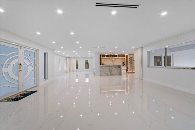 2651 SW 141st Ter, Davie, FL 33330