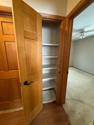 7090 W Crestwood Drive, Delphi, IN 46923