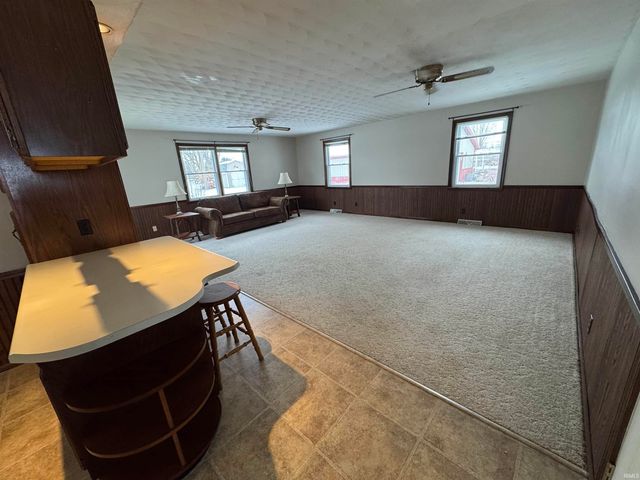 7090 W Crestwood Drive, Delphi, IN 46923