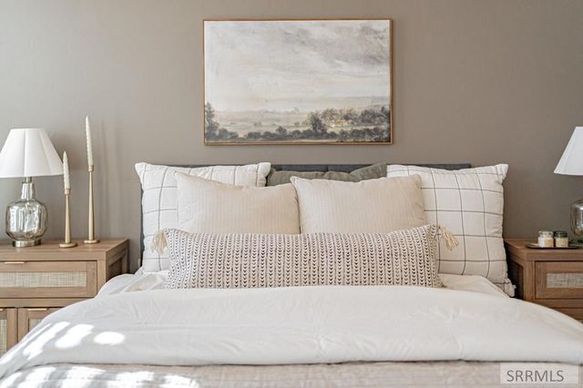 3830 Lakefield Lane, Ammon, ID 83406