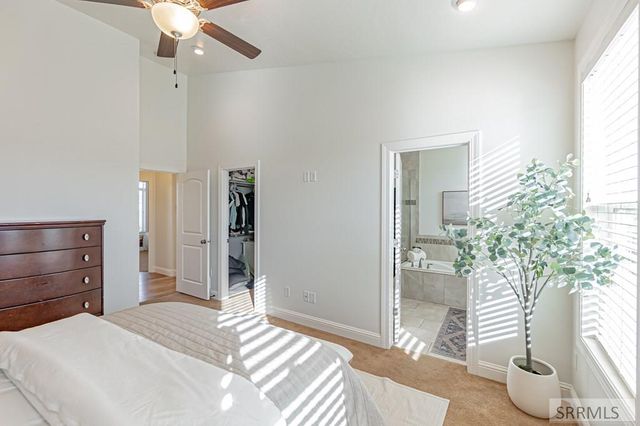 3830 Lakefield Lane, Ammon, ID 83406