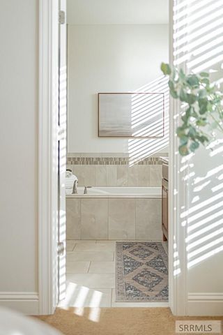 3830 Lakefield Lane, Ammon, ID 83406