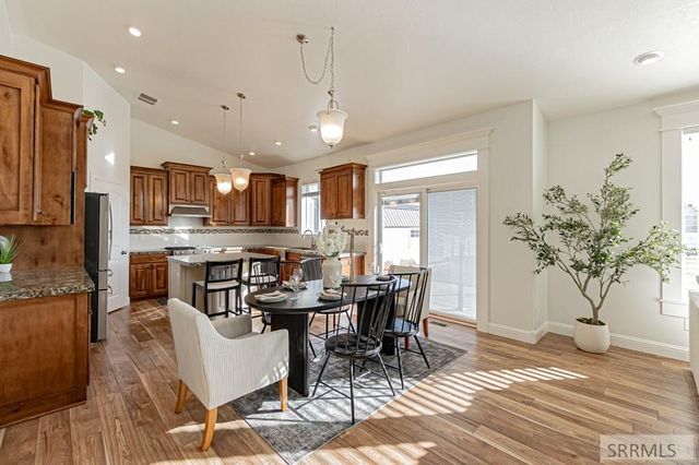 3830 Lakefield Lane, Ammon, ID 83406