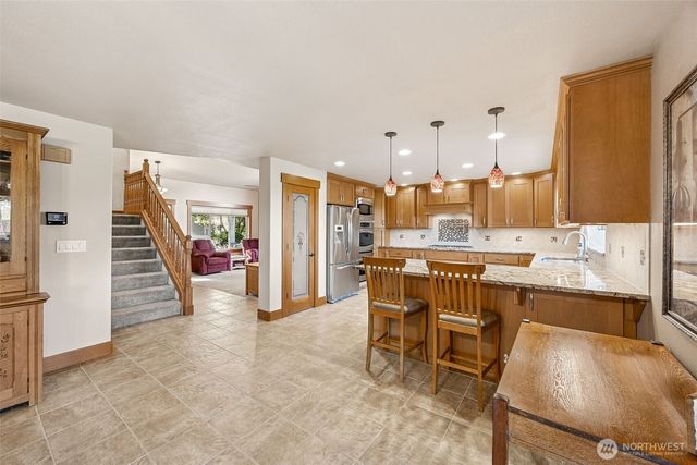 13811 68th Avenue Ct E, Puyallup, WA 98373