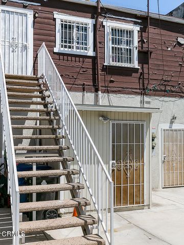 5321 Denker Avenue, Los Angeles, CA 90062