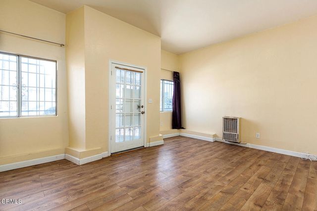 5321 Denker Avenue, Los Angeles, CA 90062