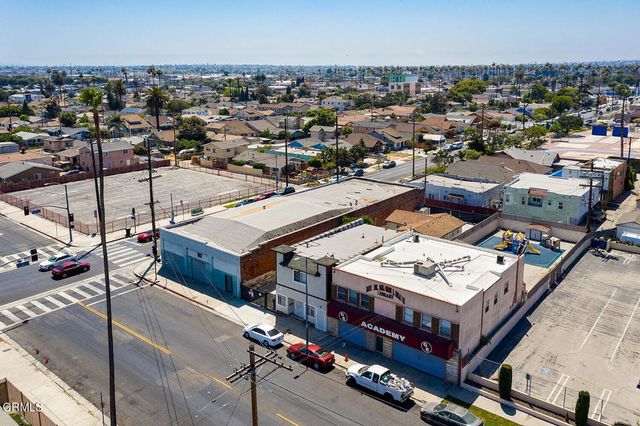 5321 Denker Avenue, Los Angeles, CA 90062