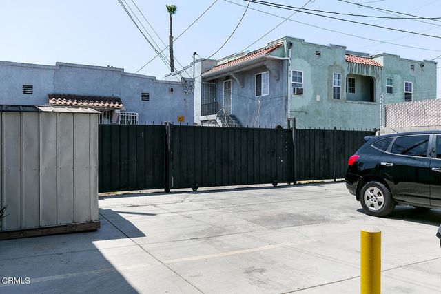 5321 Denker Avenue, Los Angeles, CA 90062