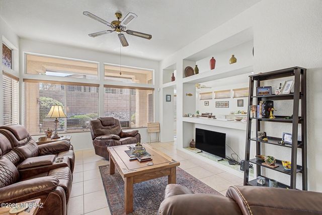 14053 N Trade Winds Way, Oro Valley, AZ 85755