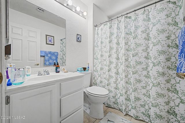 14053 N Trade Winds Way, Oro Valley, AZ 85755