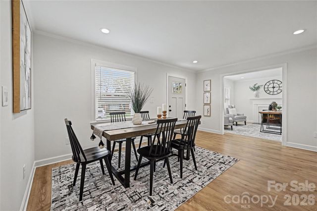 815 Hartness Avenue, Charlotte, NC 28211