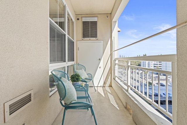 20488 Stevens Creek Boulevard 1710, Cupertino, CA 95014