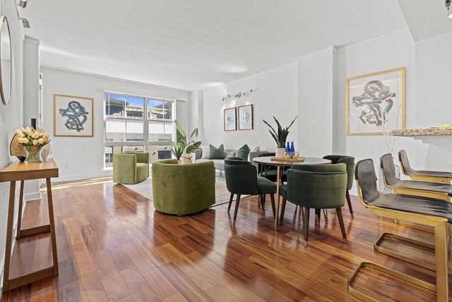 20488 Stevens Creek Boulevard 1710, Cupertino, CA 95014