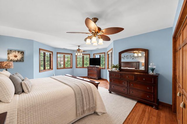 9260 Franklin Drive, St. John, IN 46373