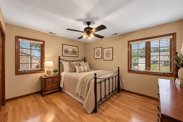 9260 Franklin Drive, St. John, IN 46373