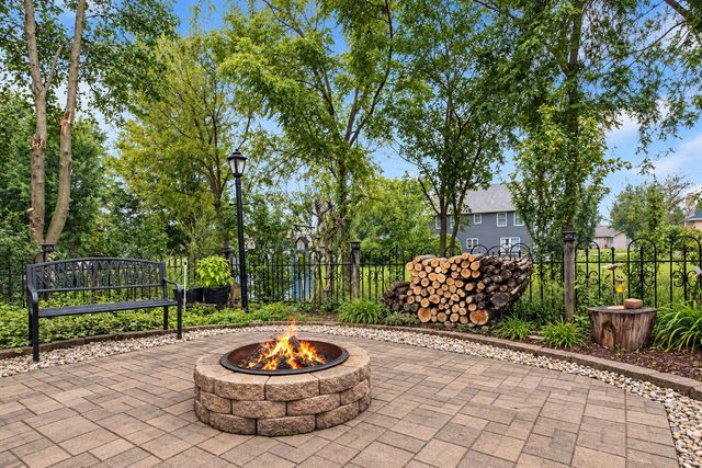 9260 Franklin Drive, St. John, IN 46373