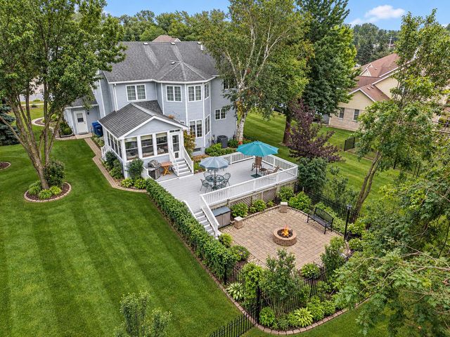 9260 Franklin Drive, St. John, IN 46373