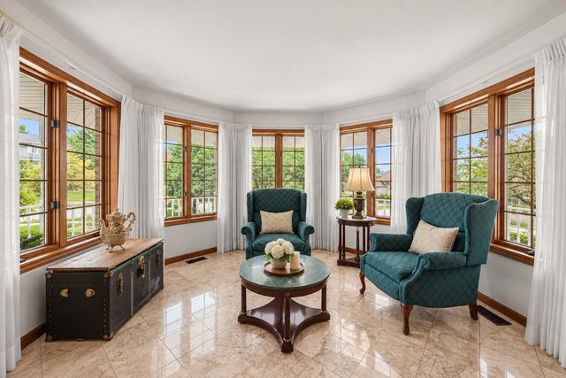 9260 Franklin Drive, St. John, IN 46373