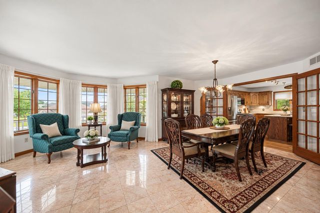 9260 Franklin Drive, St. John, IN 46373