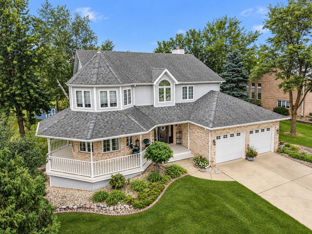 9260 Franklin Drive, St. John, IN 46373