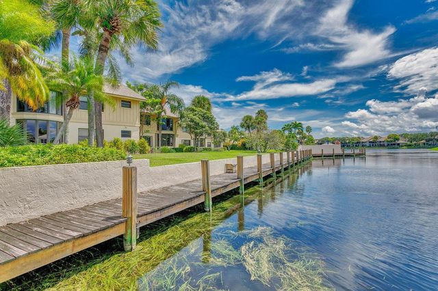 17053 Waterbend Drive, Jupiter, FL 33477