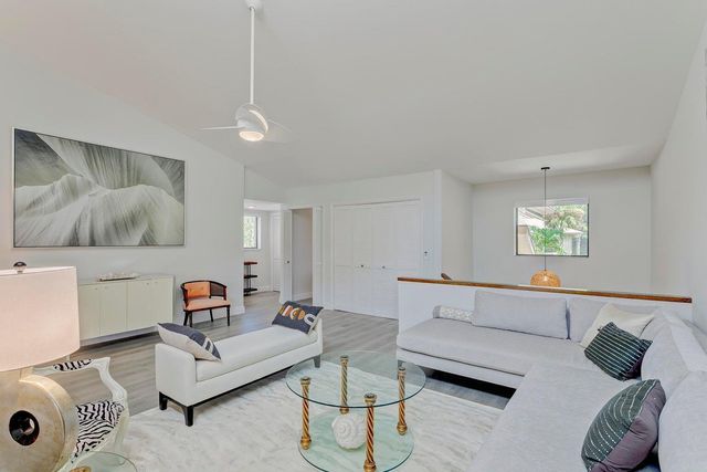 17053 Waterbend Drive, Jupiter, FL 33477