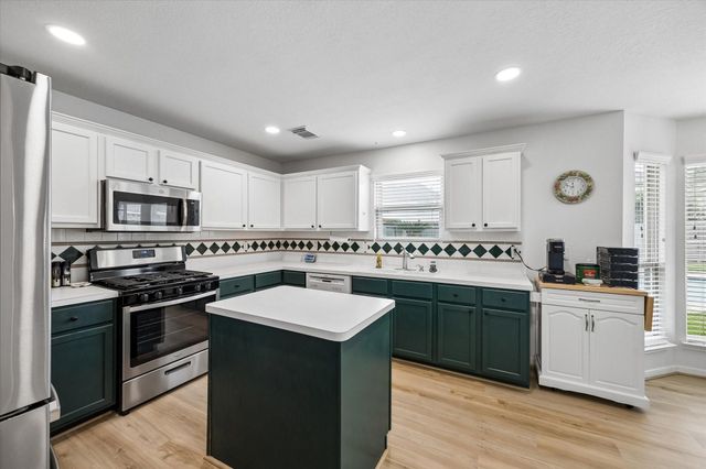 2311 Glendavon Lane, Katy, TX 77450