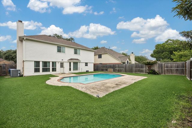 2311 Glendavon Lane, Katy, TX 77450