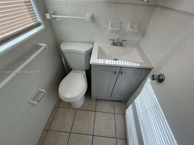 2316 Madison Street 34, Hollywood, FL 33020