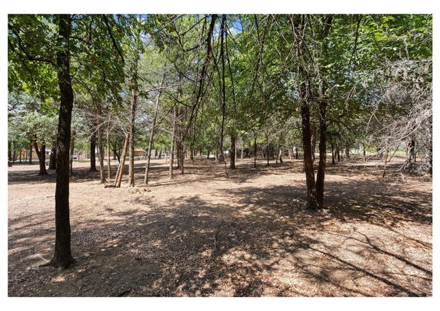 809 Santa Fe Street, Keene, TX 76059
