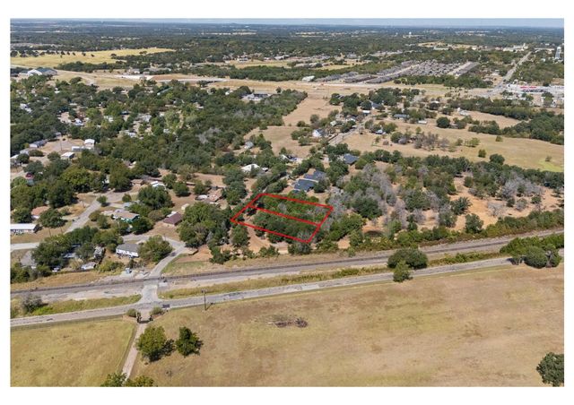 809 Santa Fe Street, Keene, TX 76059